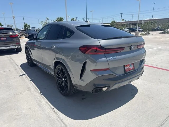 New 2027 Skyscraper Grey Metallic BMW xDrive40i image 4