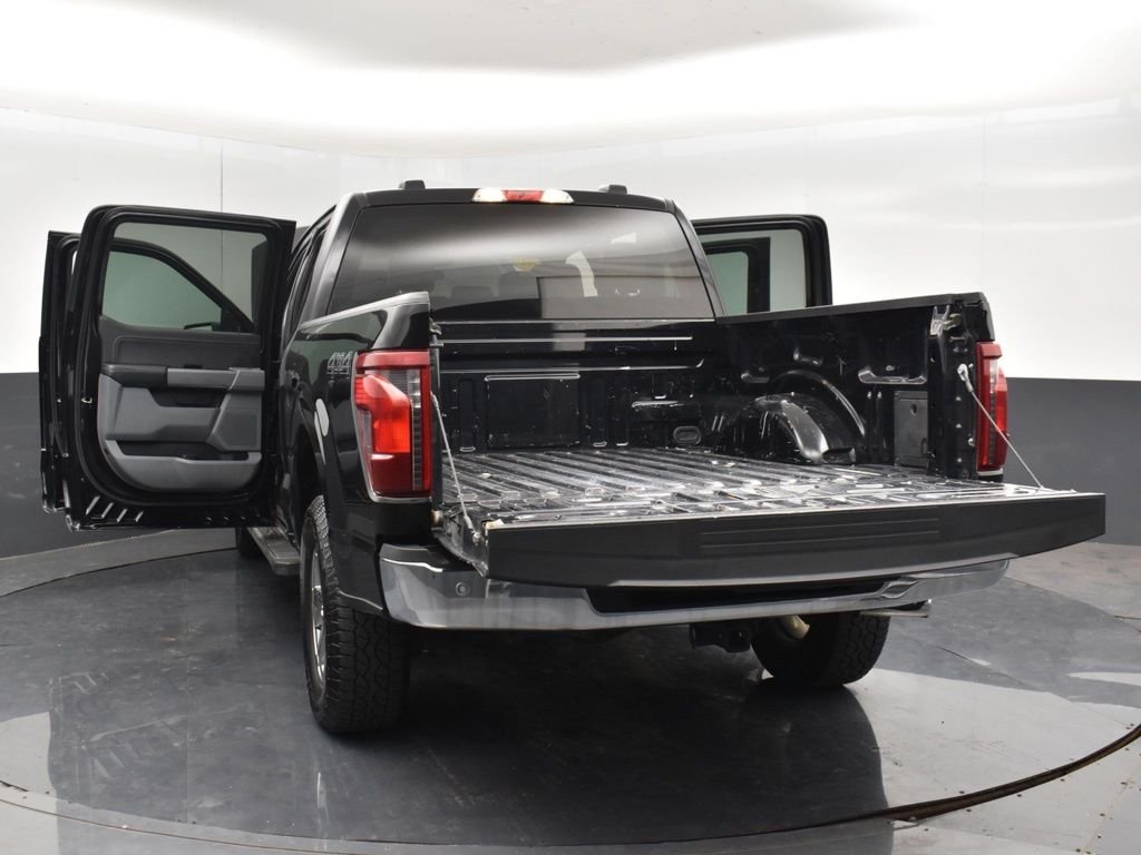 Used 2025 Black Ford XLT image 39