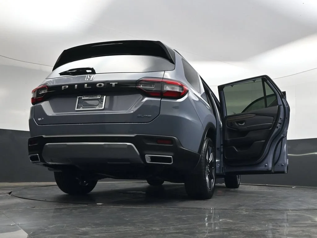 New 2026 Sonic Gray Pearl Honda Elite image 33