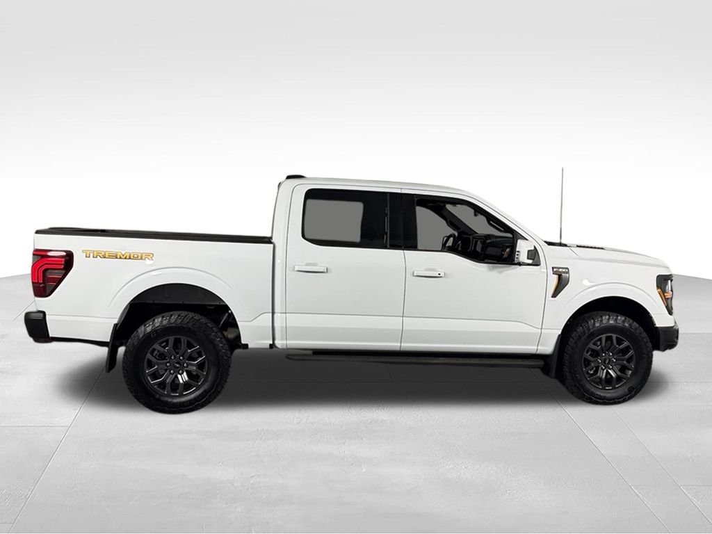 Used 2025 Oxford White Ford Tremor image 6