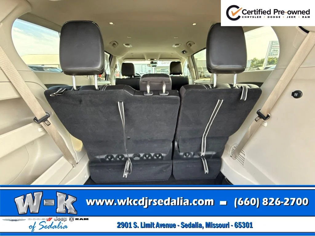 Certified Used 2023 White Chrysler Touring L image 25