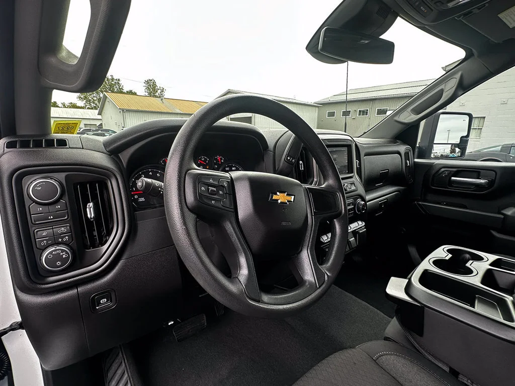 Used 2026 Summit White Chevrolet Custom image 21