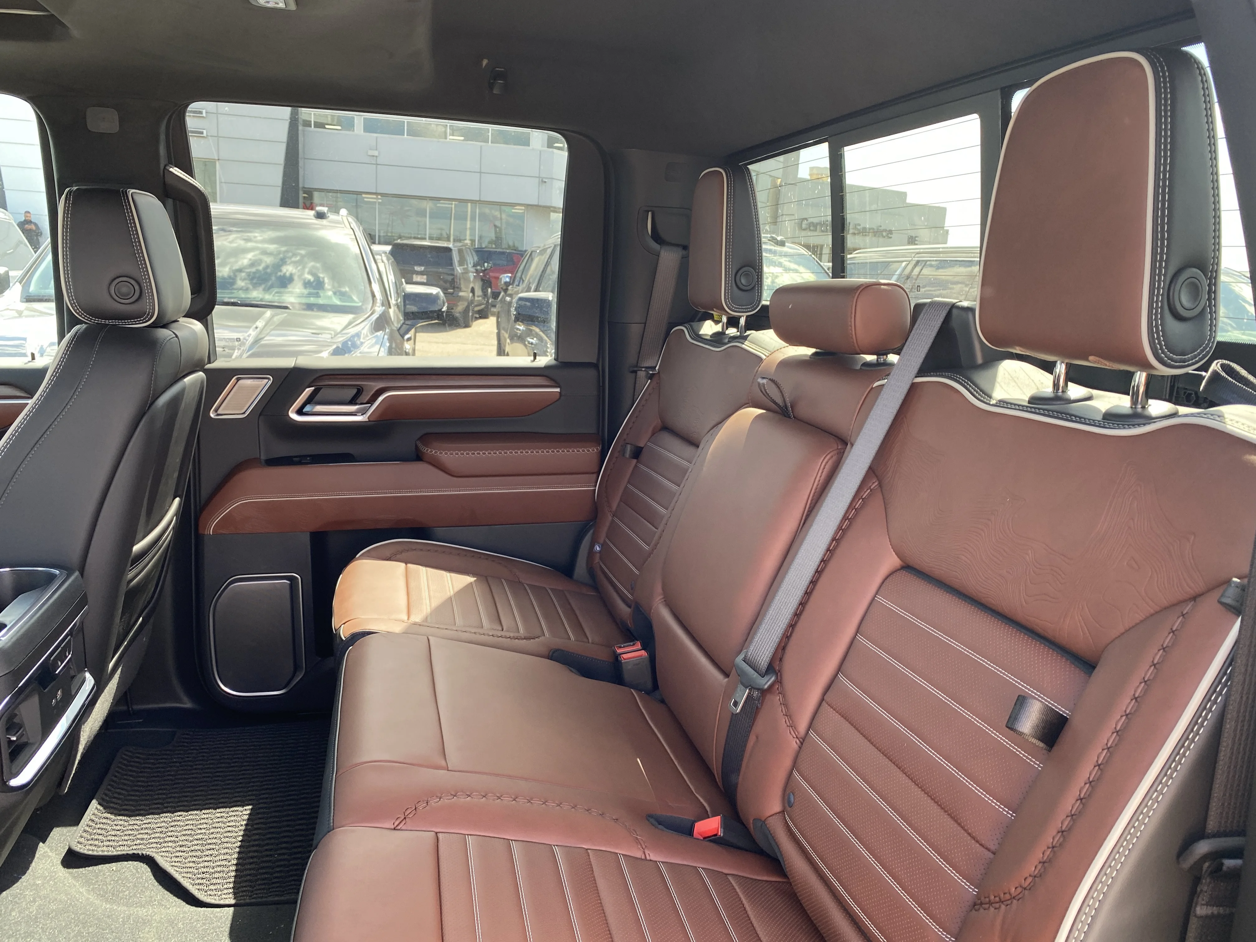 New 2026 ONYX BLACK GMC Denali Ultimate image 29