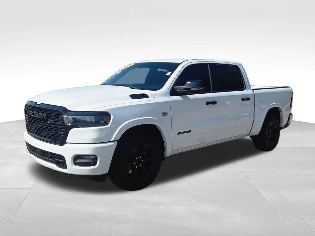 Used 2026 White Ram Big Horn/Lone Star image 3