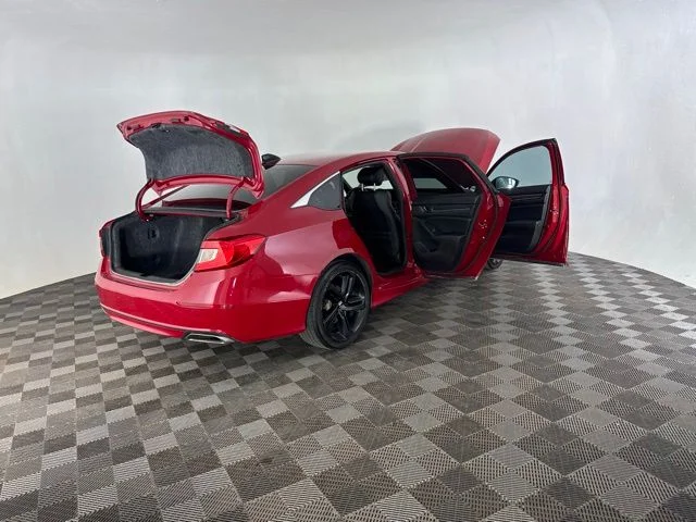 Used 2022  Honda Sport image 14
