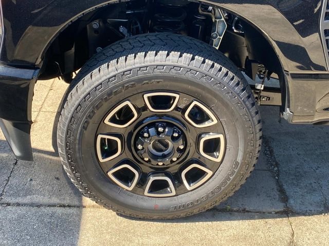 New 2026 Black Ford Platinum image 5