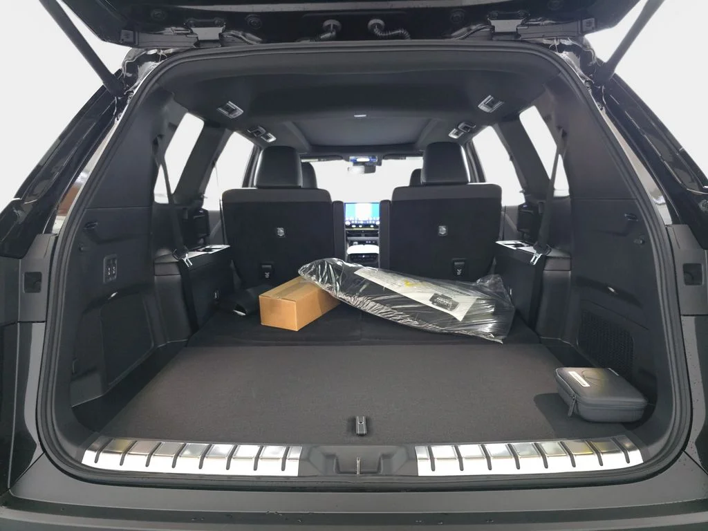 New 2026 Caviar Lexus LUXURY AWD image 12