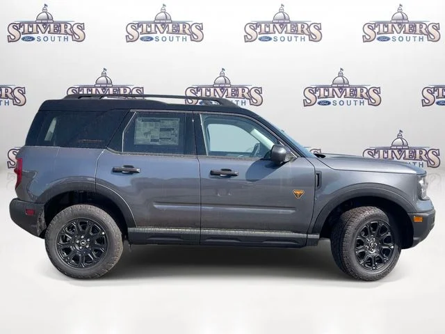 New 2026 Gray Ford Badlands image 2