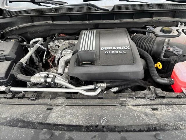 Used 2025 Black Chevrolet RST image 26