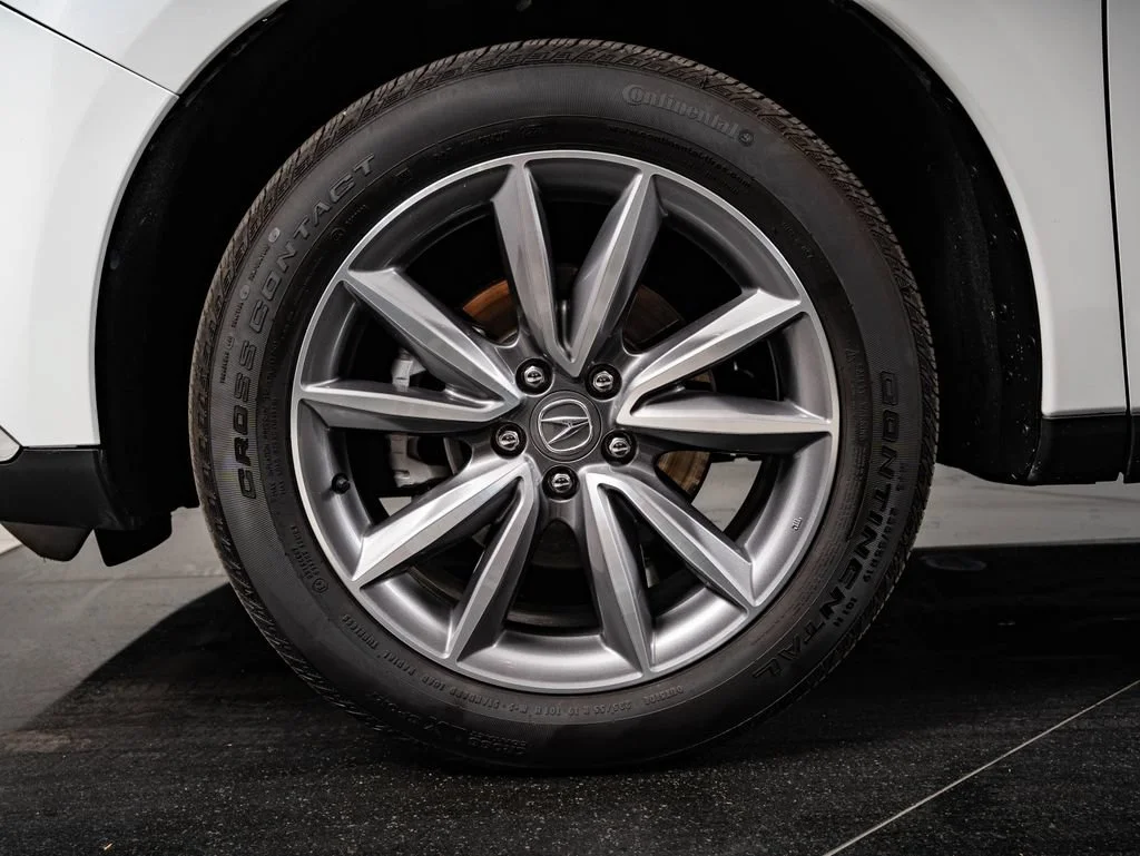 Certified Used 2022 Platinum White Pearl Acura Technology Package image 13