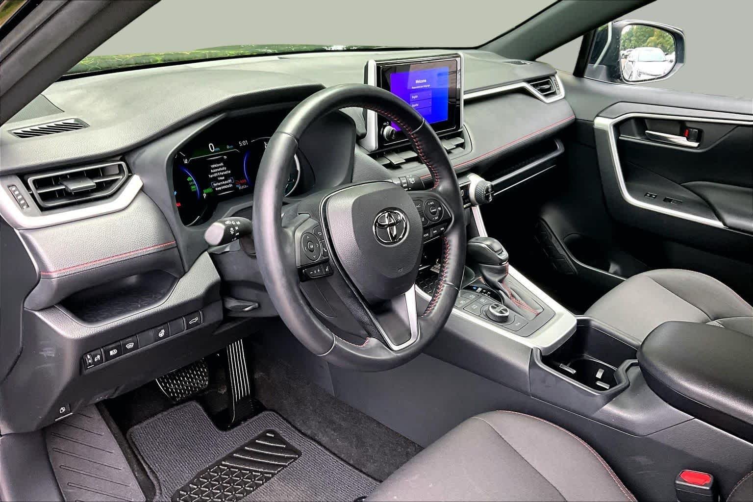 Used 2024 Blueprint Toyota SE image 17