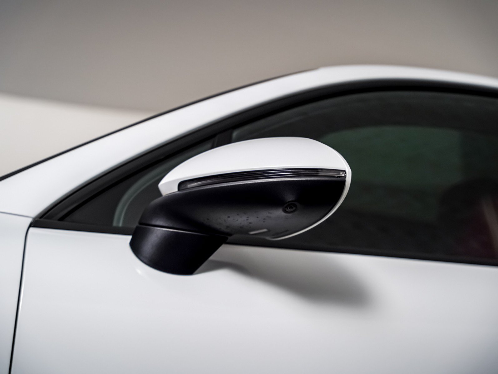 Certified Used 2023 CARRARA WHITE Porsche Platinum Edition Coupe image 29