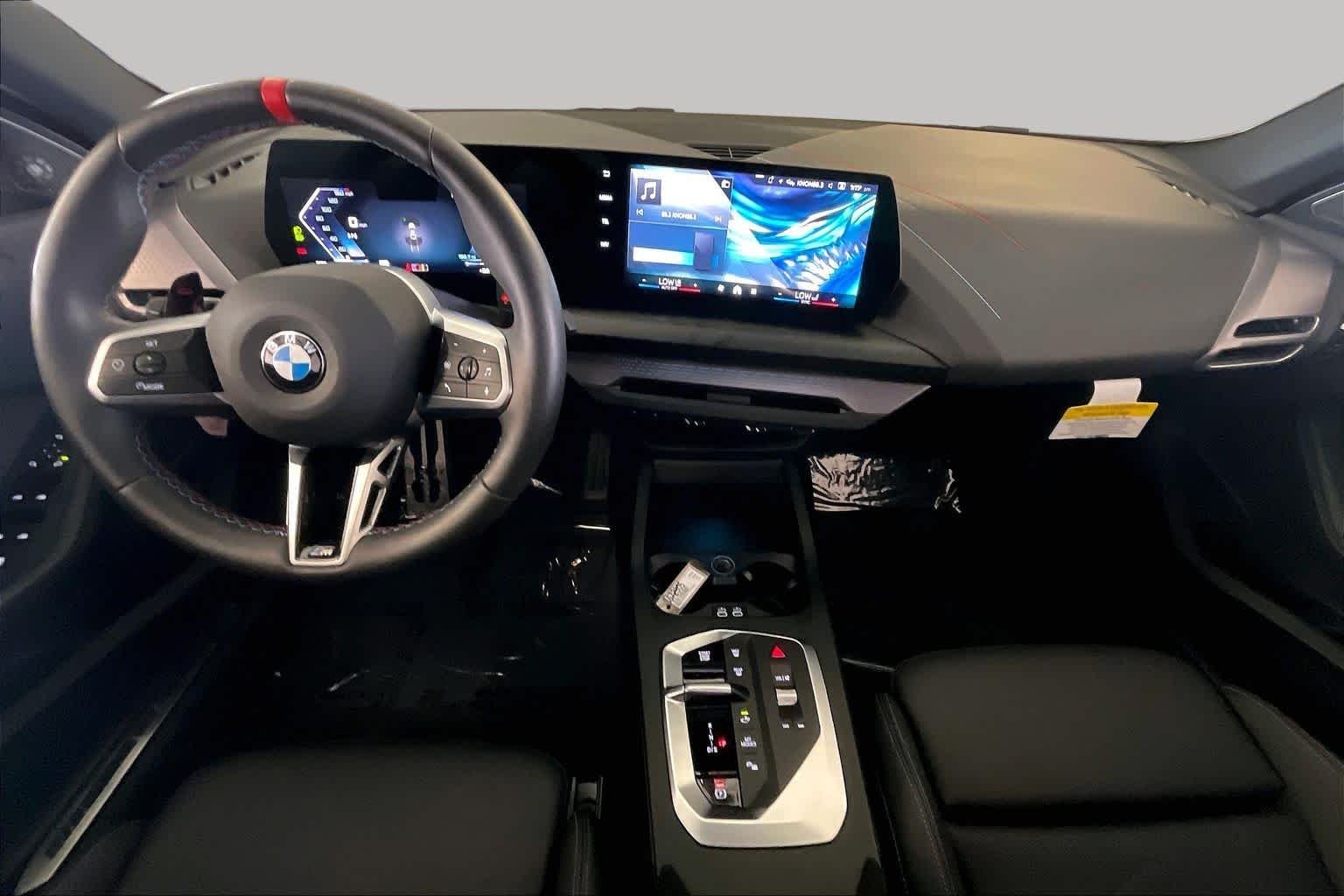 2025 BMW 2 Series M235 - Photo 13