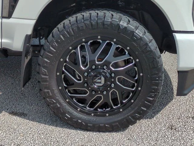 Used 2025 White Ford Platinum image 11