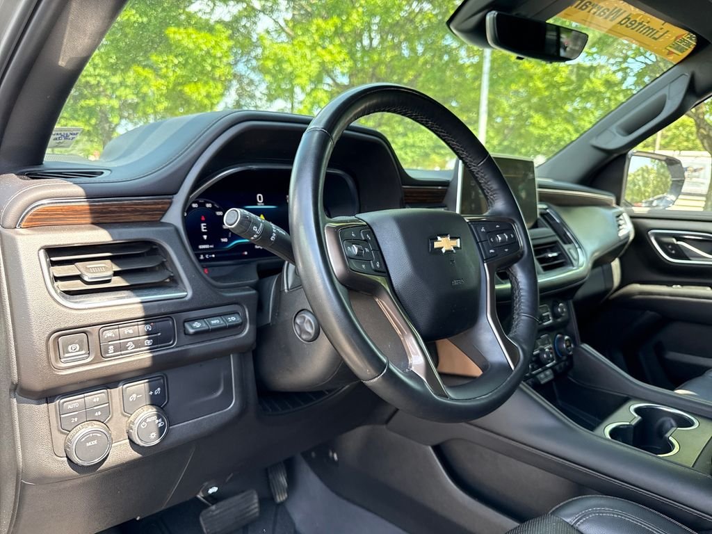 Used 2024 Gray Chevrolet High Country image 13