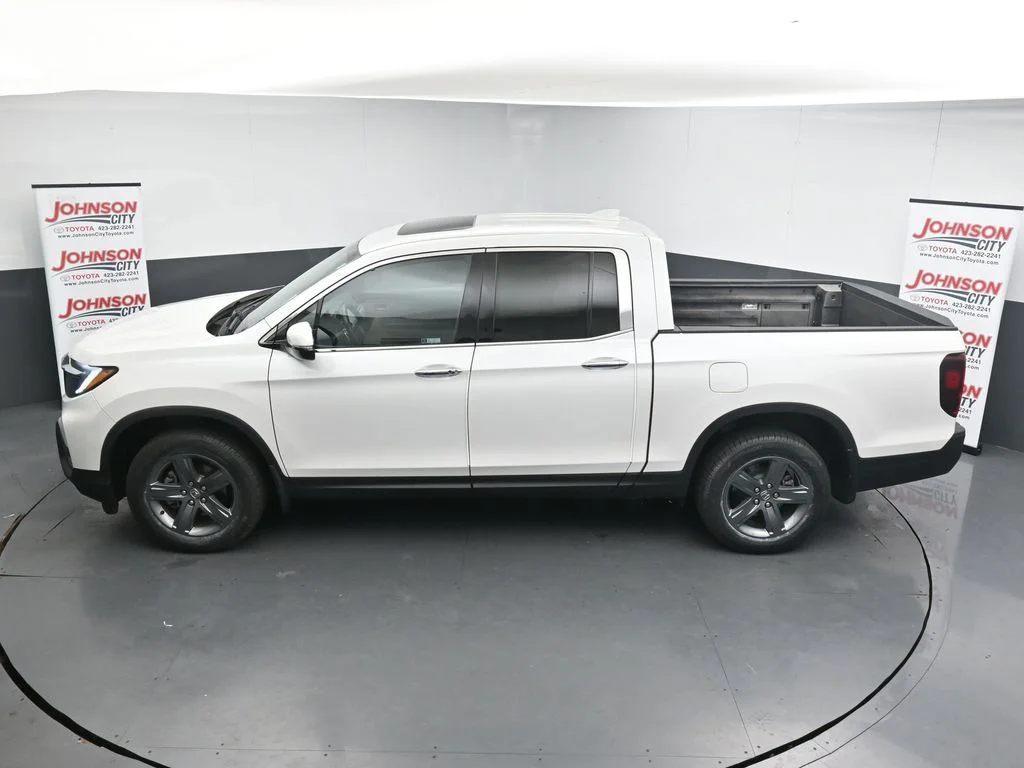 Used 2023  Honda RTL-E image 27