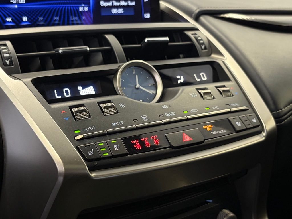 Used 2021 Silver Lexus 300h image 32