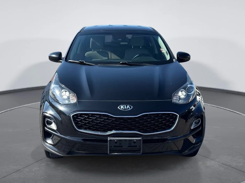 Used 2020 Red Kia LX image 2
