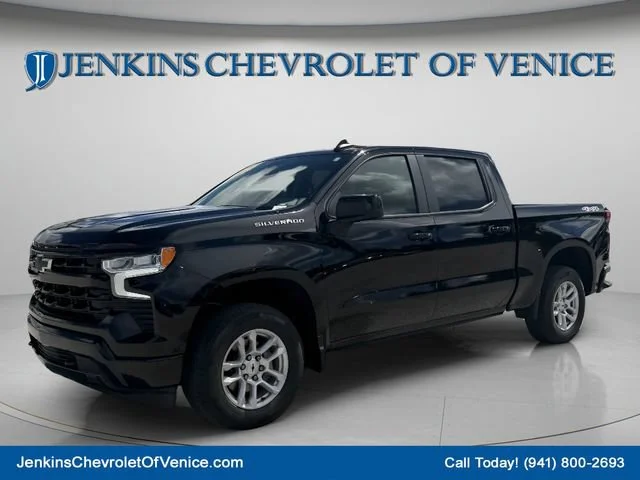 Used 2023 BLACK Chevrolet RST image 11