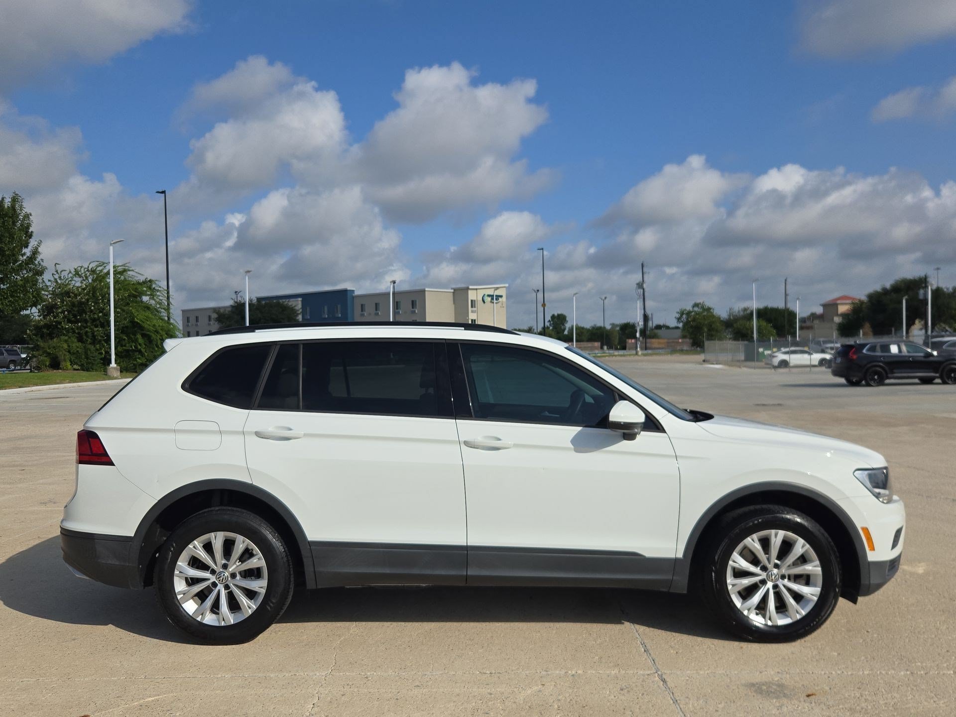 Used 2019 Pure White Volkswagen S image 2