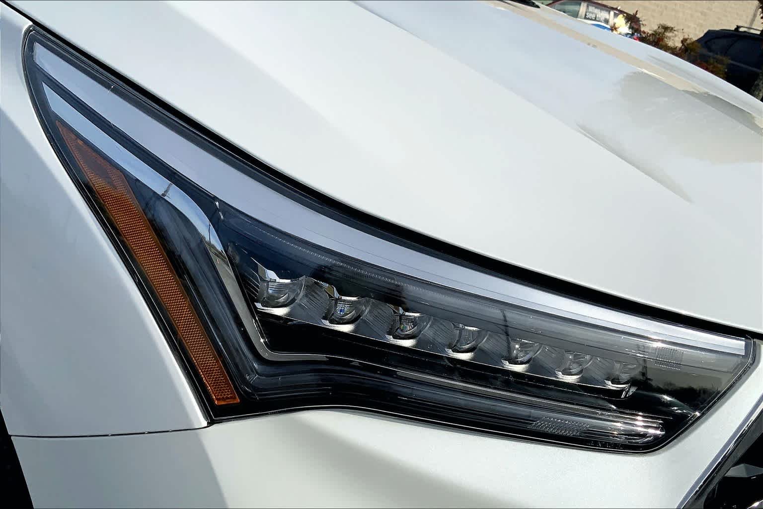 Certified Used 2021 Platinum White Pearl Acura  image 26