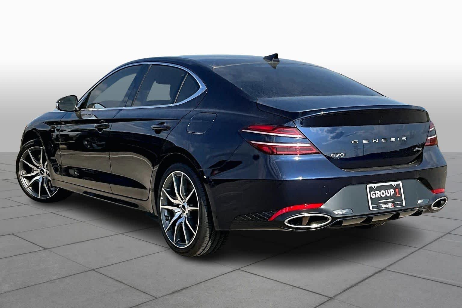 Certified Used 2026 Capri Blue Genesis 2.5T image 11