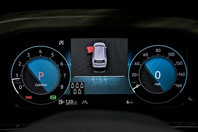 New 2026 Gray Volkswagen 2.0T SE w/Technology image 10
