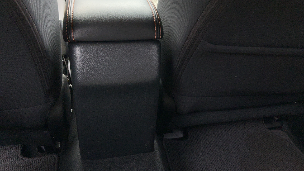 Used 2016 Blue Subaru 2.0i Premium image 9