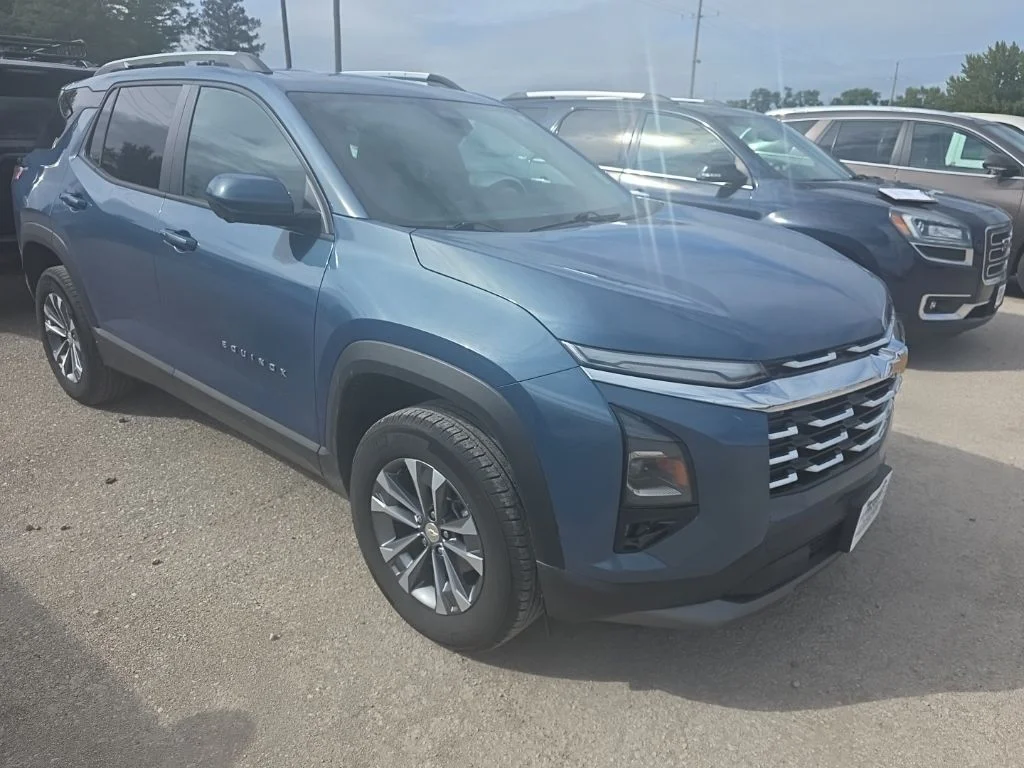 Used 2025 Blue Chevrolet LT image 2