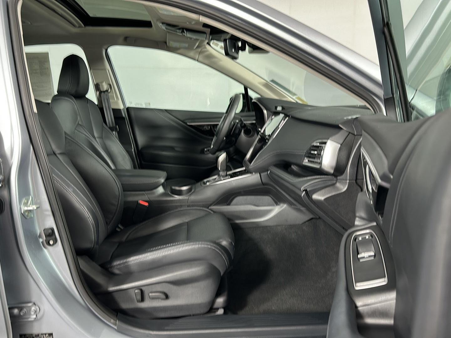 Used 2024 Ice Silver Metallic Subaru Touring XT image 32