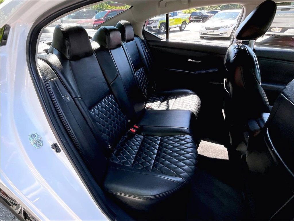 Used 2023 White Nissan SV image 15