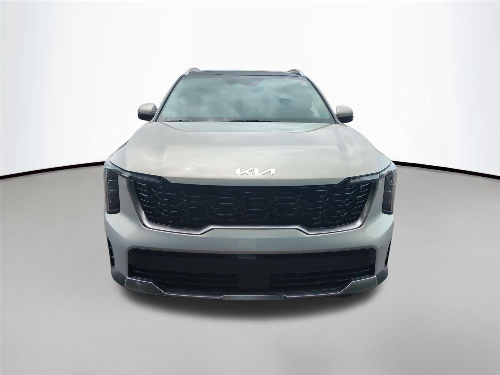 New 2026 Ivory Silver Kia S image 14