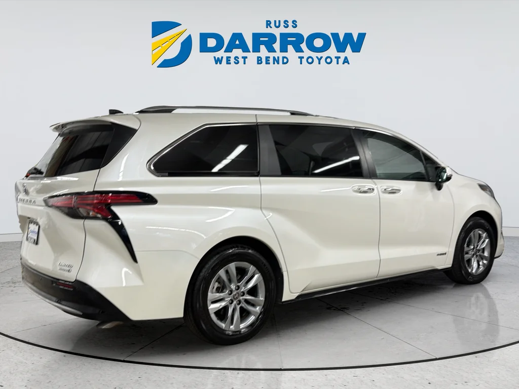 Used 2021 White Toyota Limited image 5