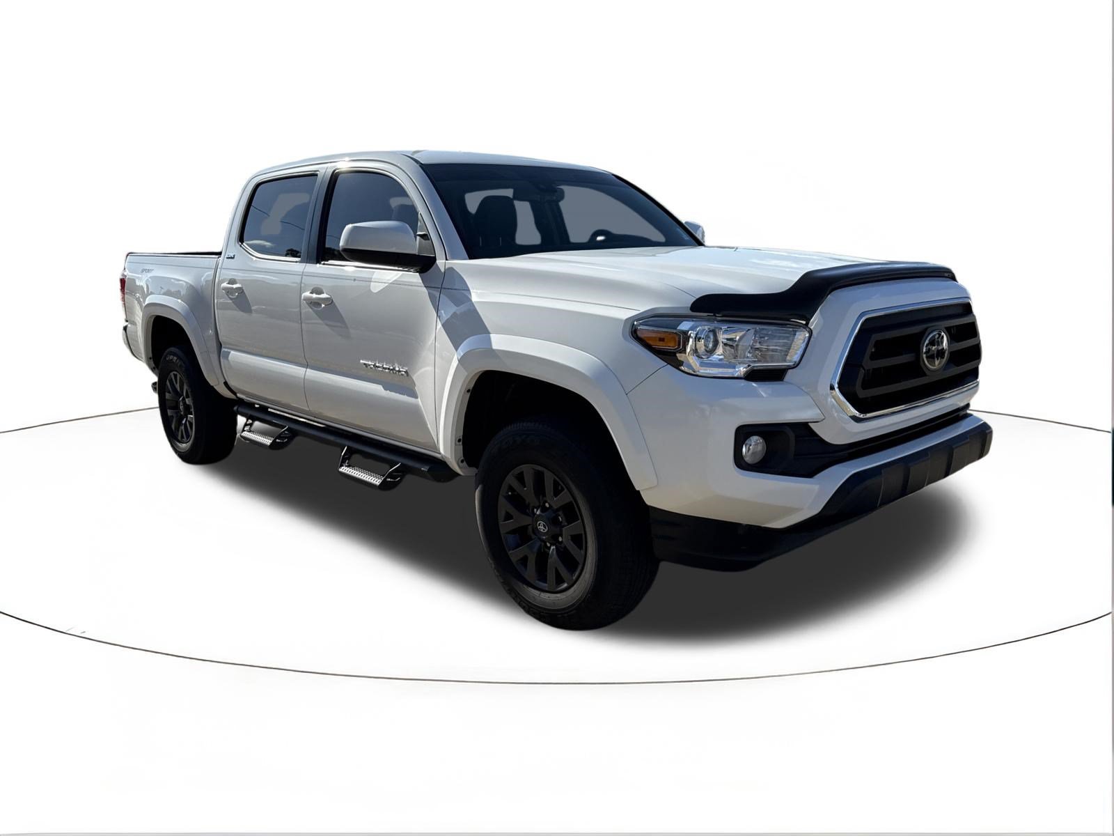 Used 2023 Ice Cap Toyota SR5 image 1