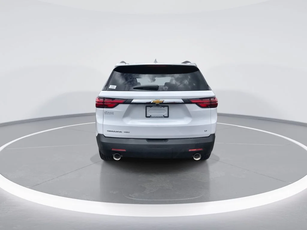 Used 2023 White Chevrolet LT image 7