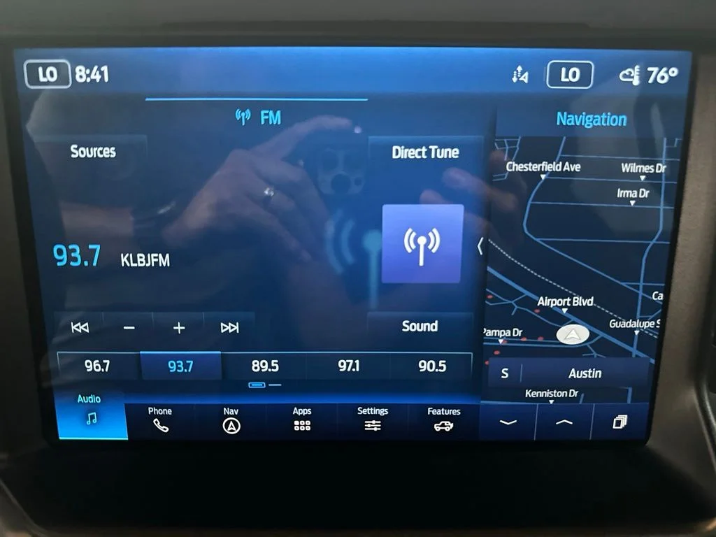 Used 2022 Gray Ford Badlands image 21