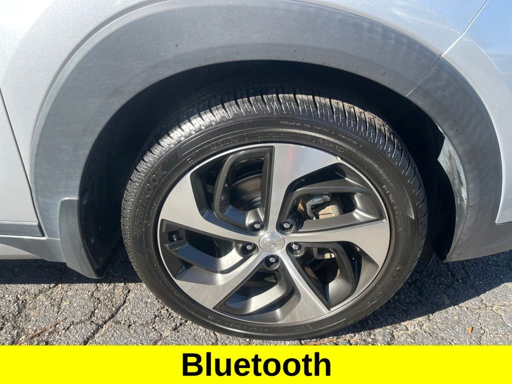 2017 Hyundai Tucson Sport photo 2