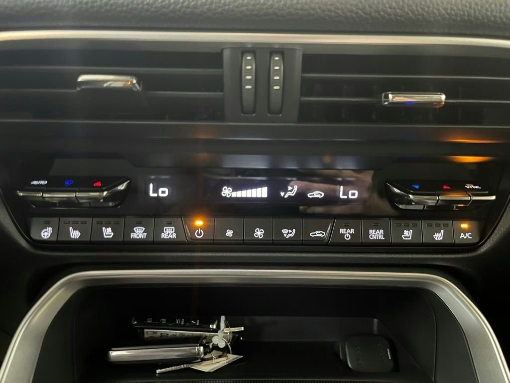 2026 Mazda CX-90 Premium Package - Photo 15
