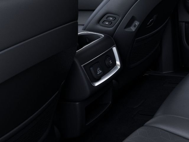 New 2026 Snow White Pearl Kia SX image 26