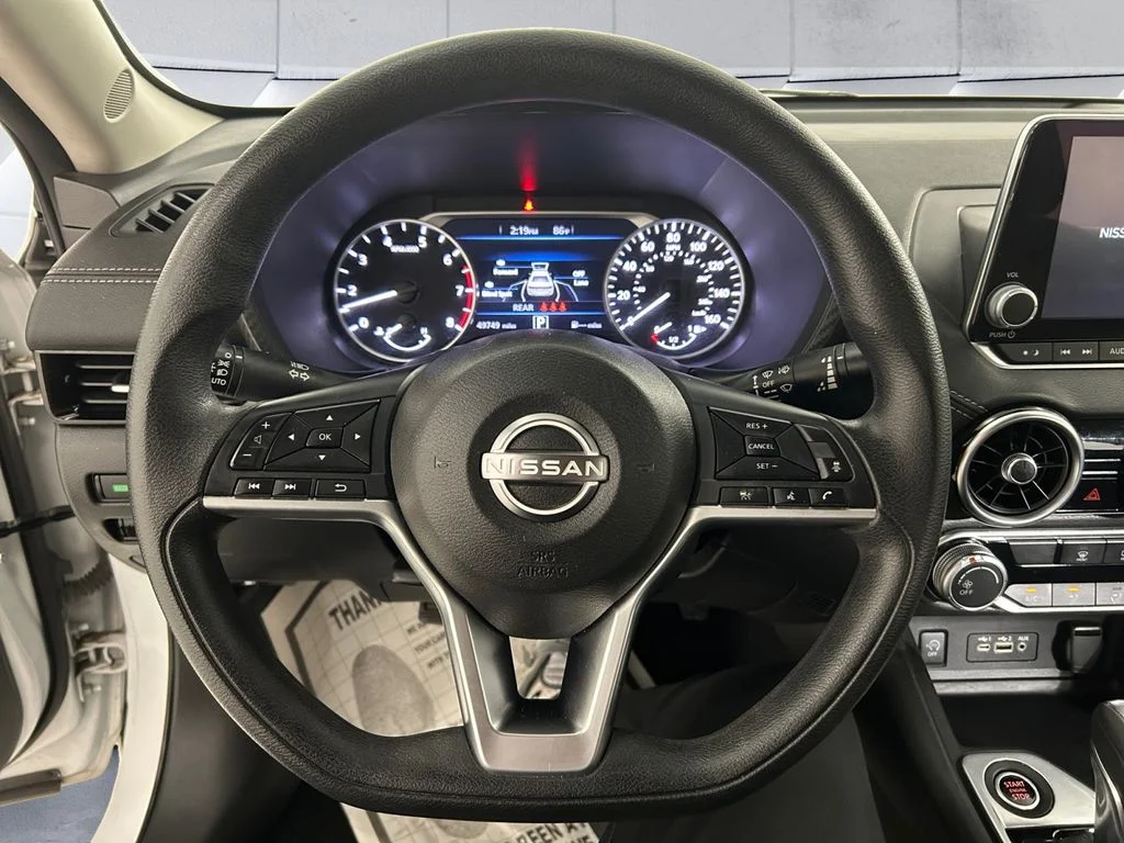 Used 2024 White Nissan SV image 9