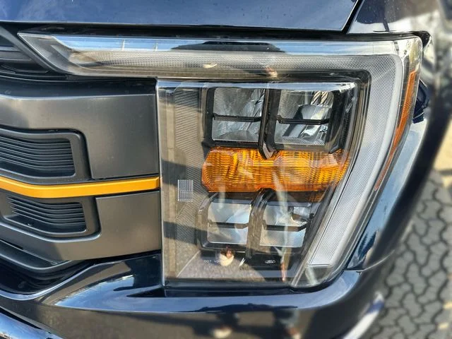 Used 2023 Blue Ford Tremor image 9