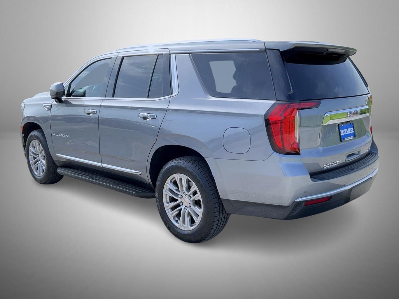 Used 2021 Gray GMC SLT image 7
