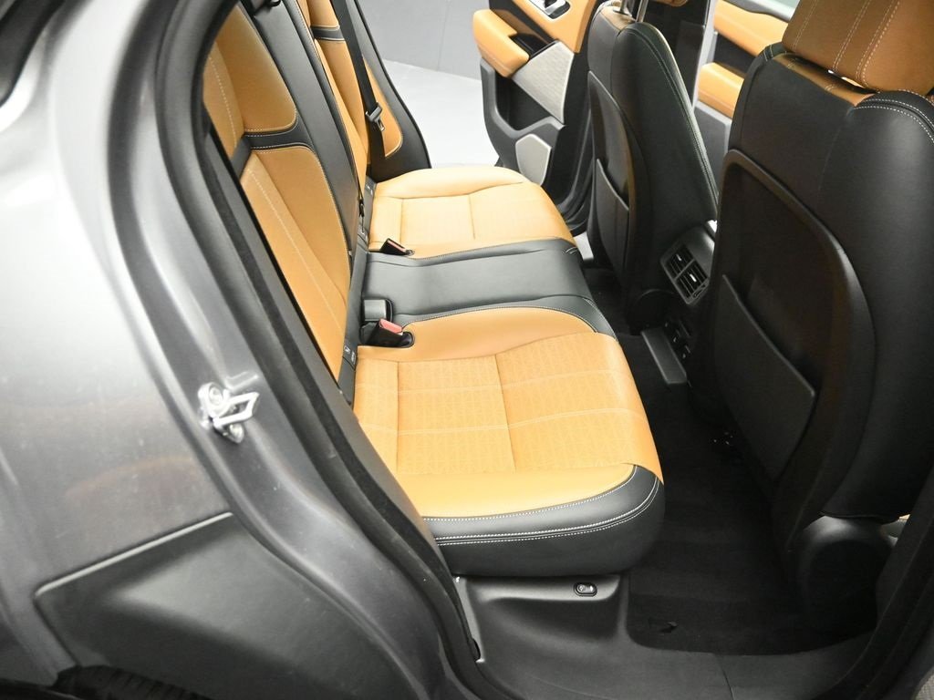 2020 LAND ROVER RANGE ROVER VELAR - Image 25