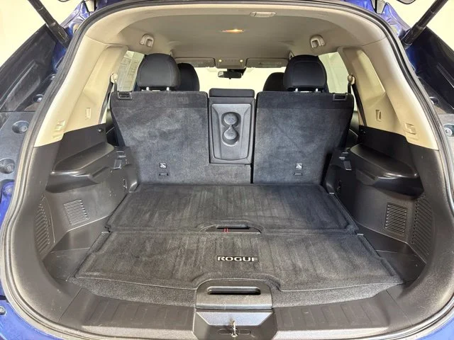 Used 2019 Caspian Blue Metallic Nissan SV image 20
