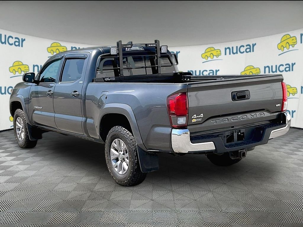 Used 2018 Magnetic Gray Metallic Toyota SR5 Double Cab 4x4 image 4