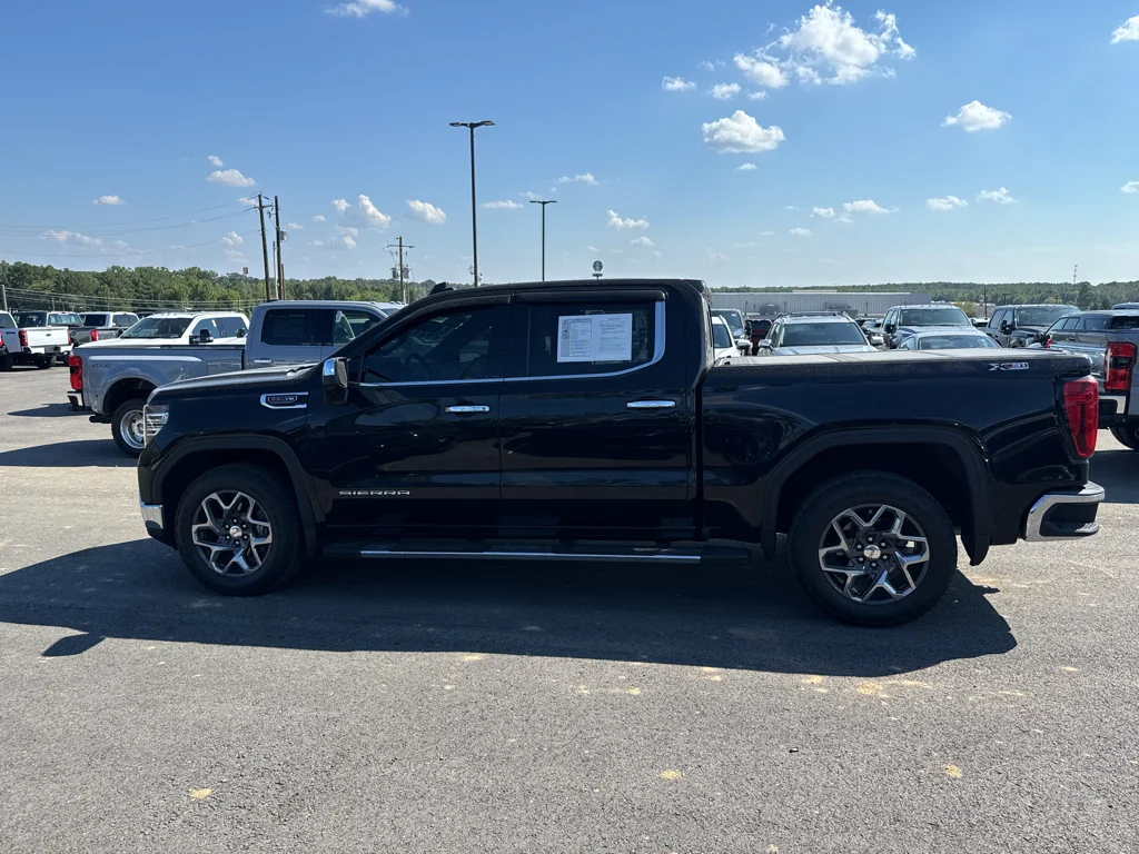 Certified Used 2024 Onyx Black GMC SLT image 8