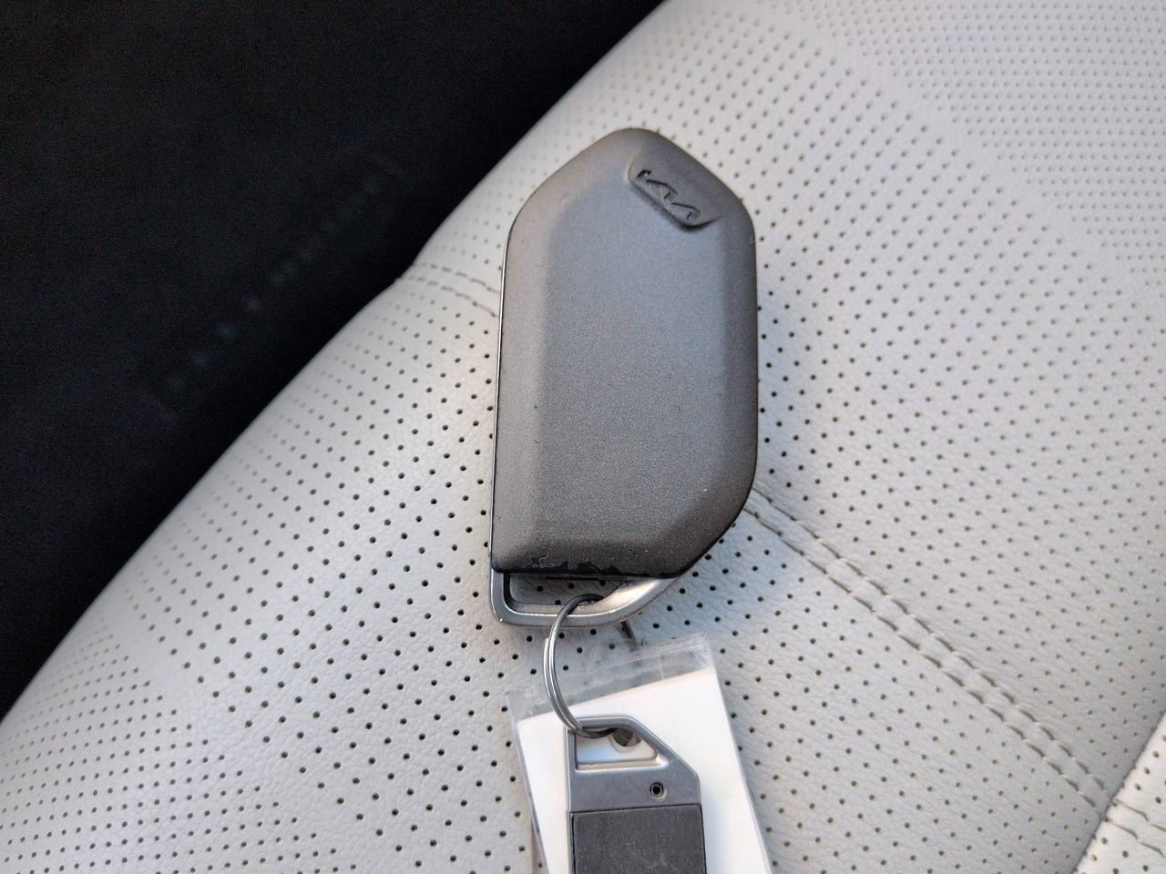 Certified Used 2025 Glacial White Pearl Kia EX image 38