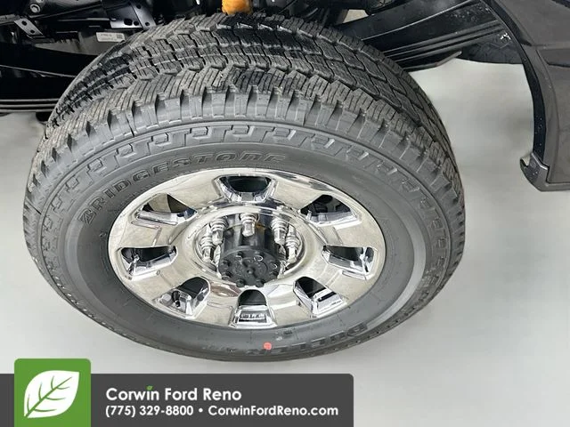 New 2026 Agate Black Metallic Ford Lariat image 31