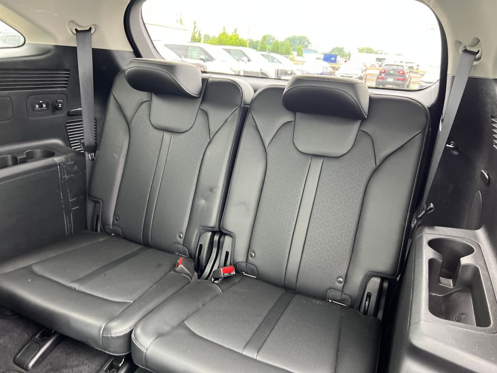 Used 2023 Gray Kia SX image 25