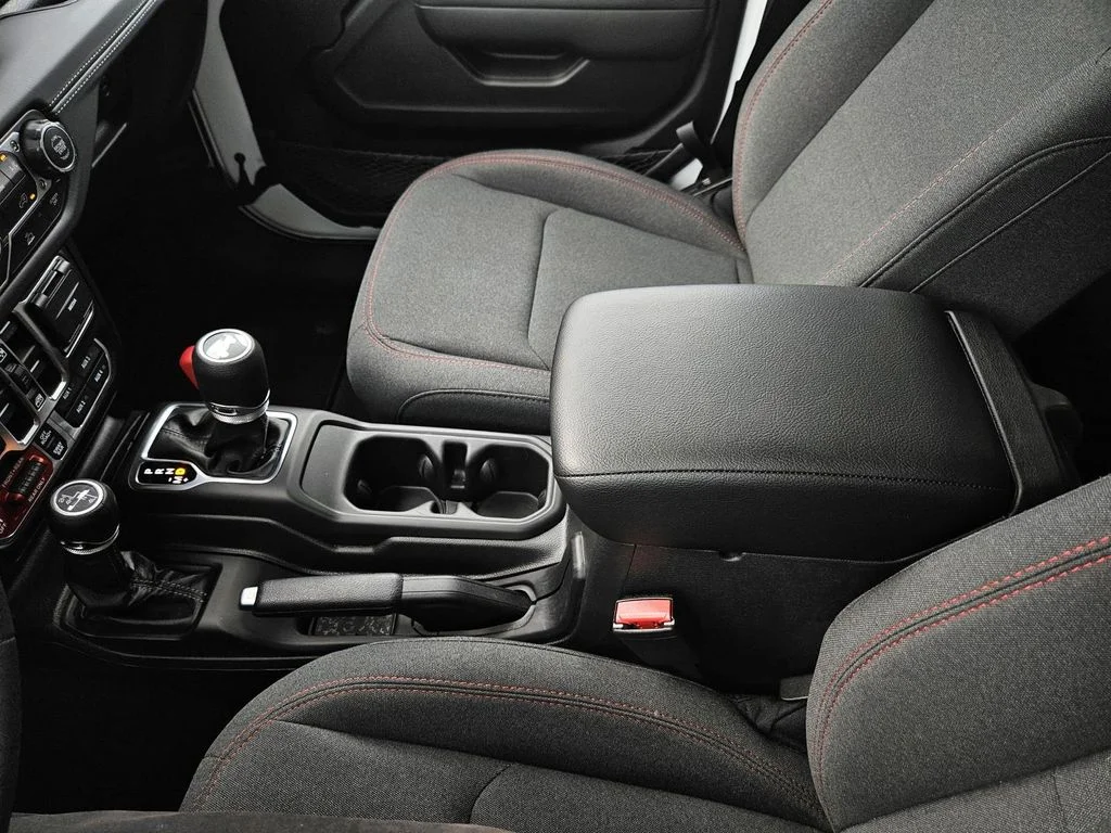 Used 2026 White Jeep Rubicon image 30
